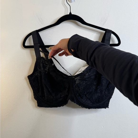 NWT 38H Pretty In Petals Black Unlined Strappy Lace Bra - Picture 5 of 7